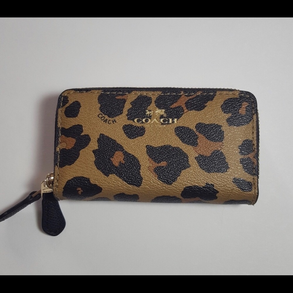 Coach leather card holder wallet